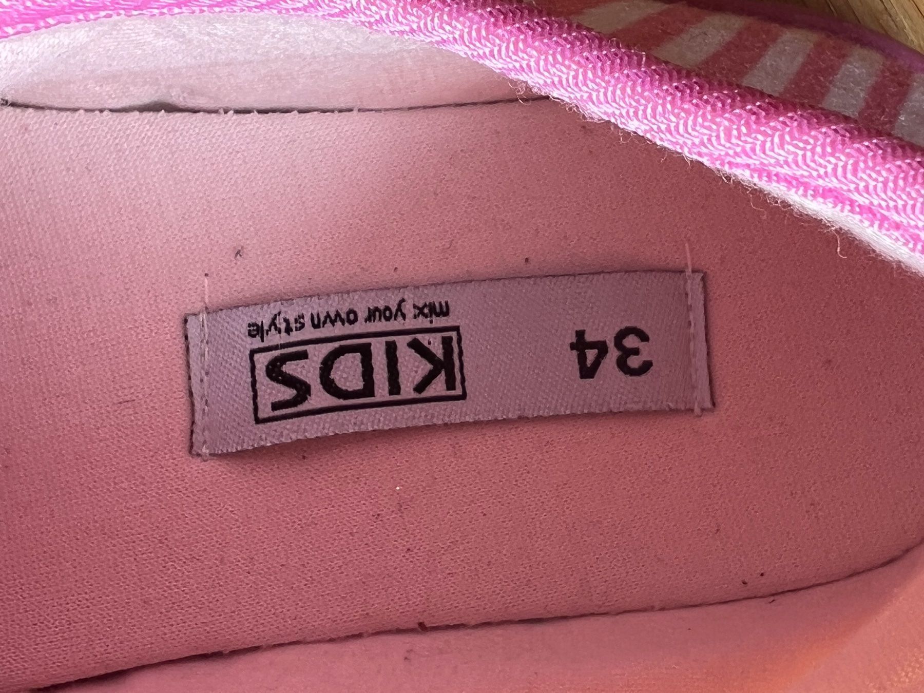 Scarpe per ragazze: Mädchenschuhe Gr. 34 – Usato da Tafers venduto da JP911 5