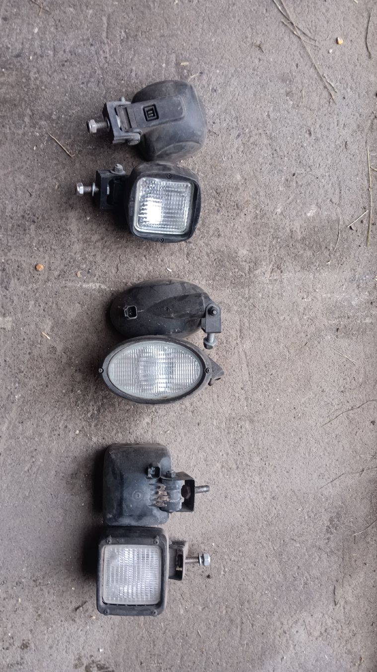 Accessori per altri veicoli: Arbeitsscheinwerfer – Usato da Fehraltorf venduto da joe_6mxg