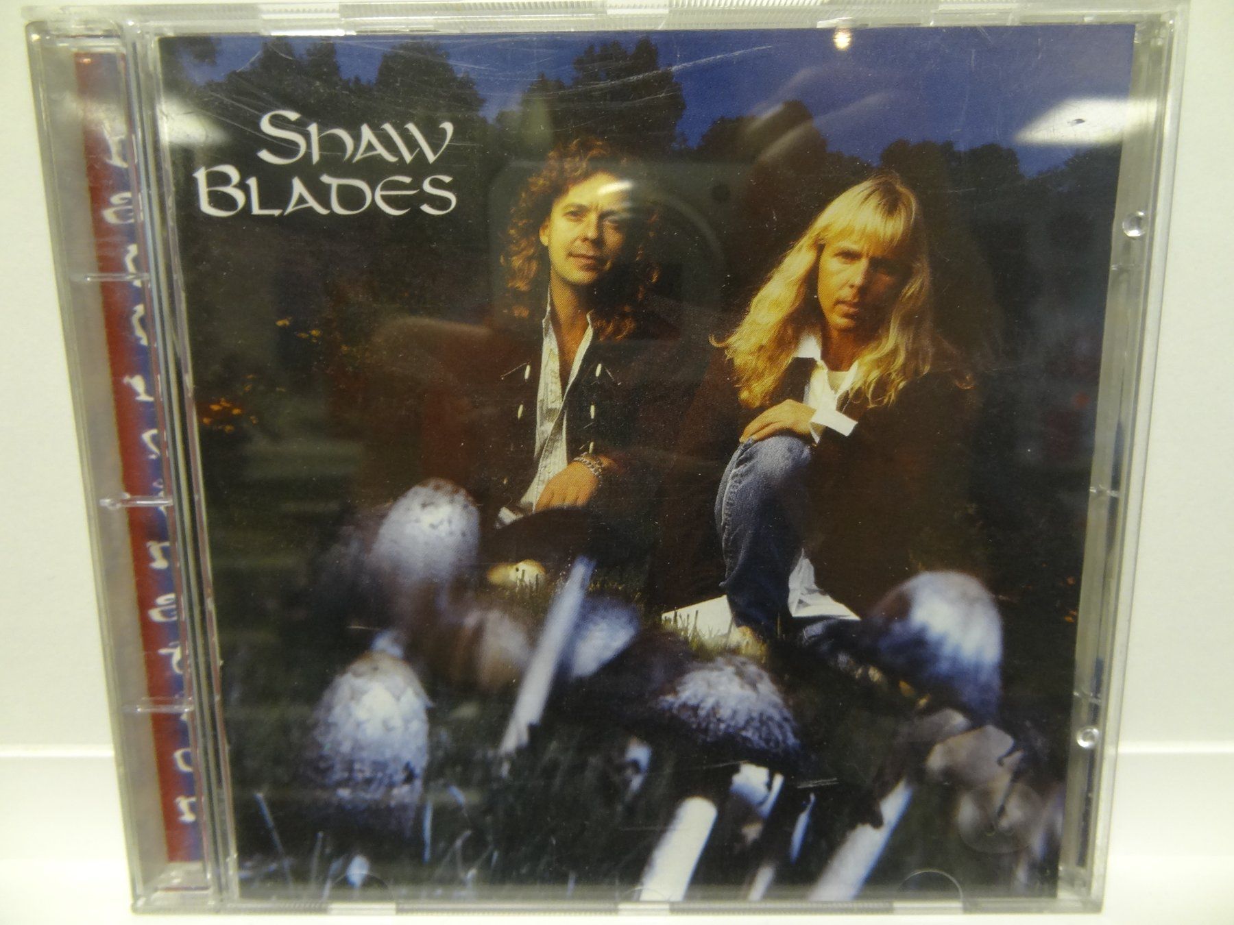 CDs: Shaw Blades - Hallucination – D'occasion à luzern par musicandart