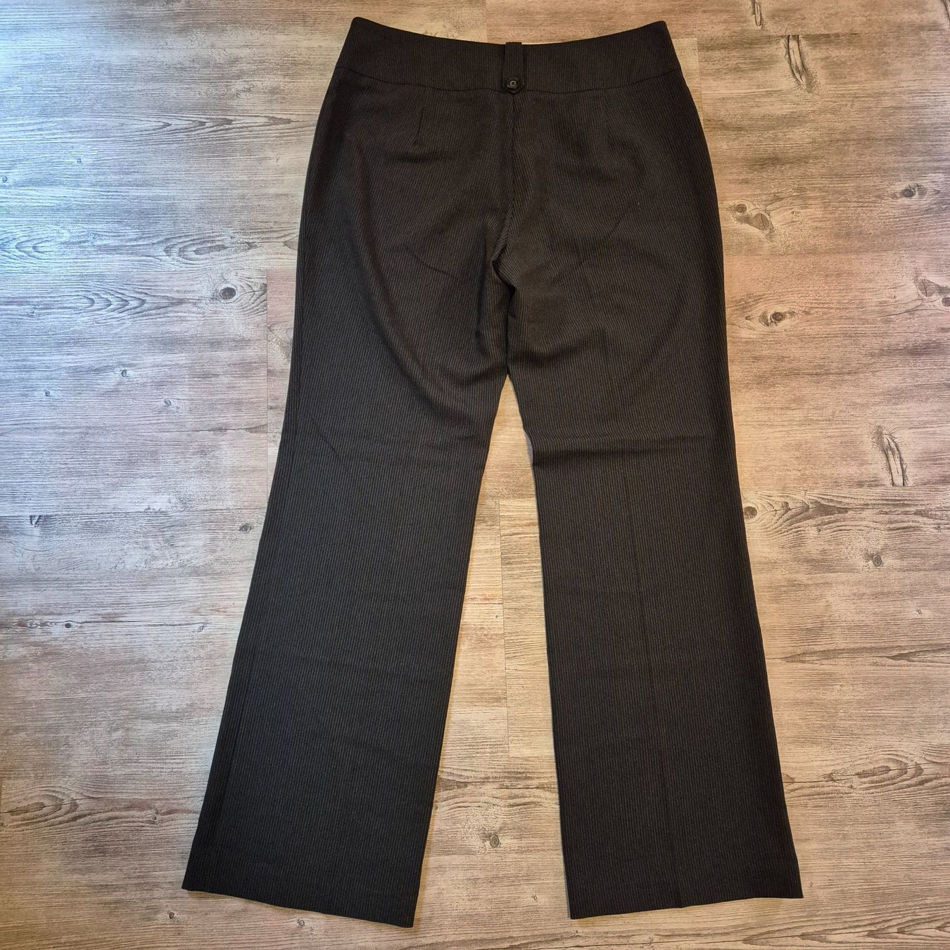 Hosen: Pantalon – Gebraucht aus Porrentruy von Nos_petites_affaires 1