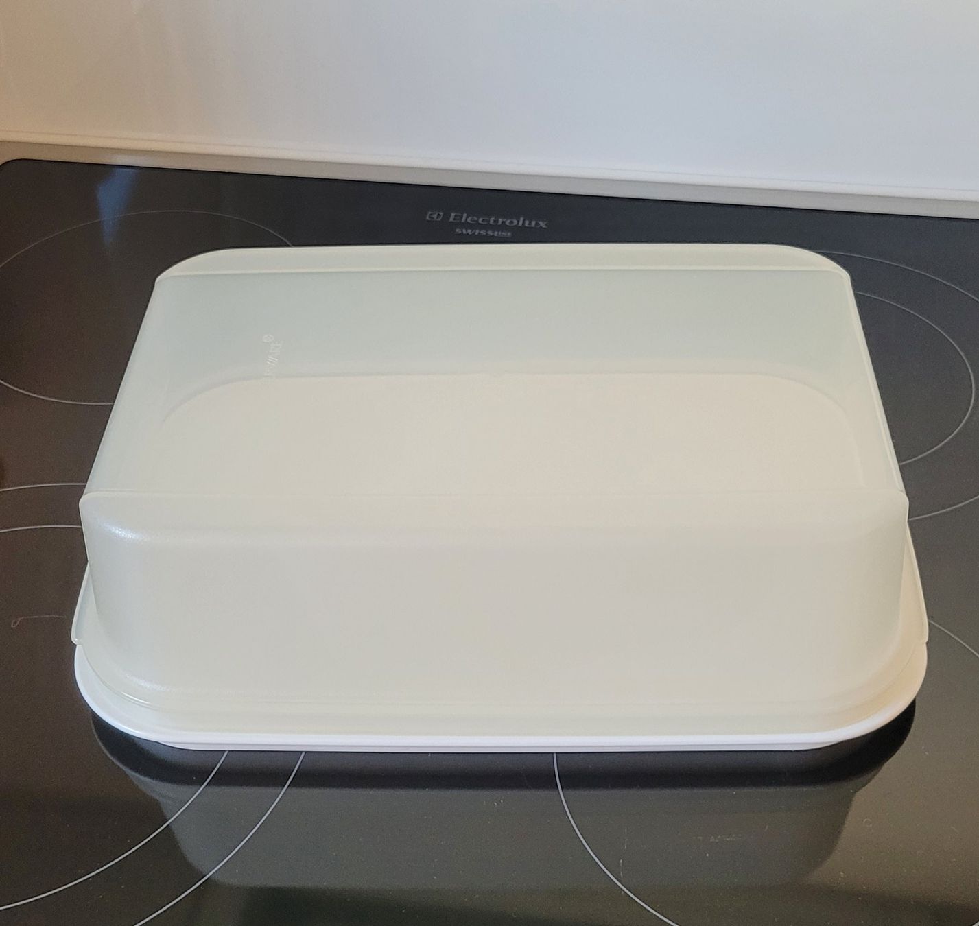 Tupperware Recipients et similaires: Original Tupperware Dose / Behälter – D'occasion à Zürich par fourpaws 1
