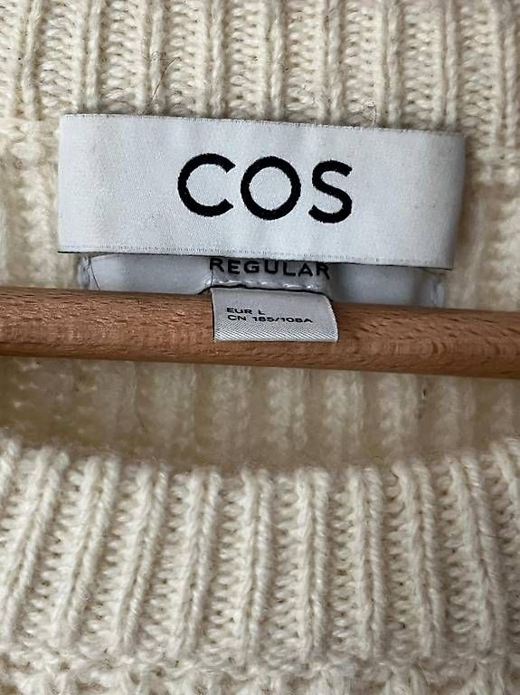Cos Maglioni & Felpe: COS wool seater cream L unisex – Usato da Zürich venduto da LeoGd 1