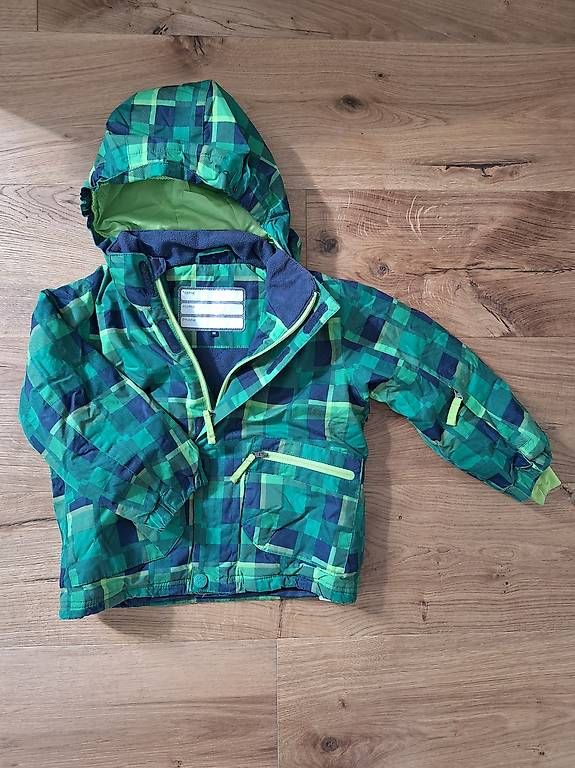 Jacken & Mäntel: Winterjacke Gr. 98 – Gebraucht aus Olten von Zorica_7