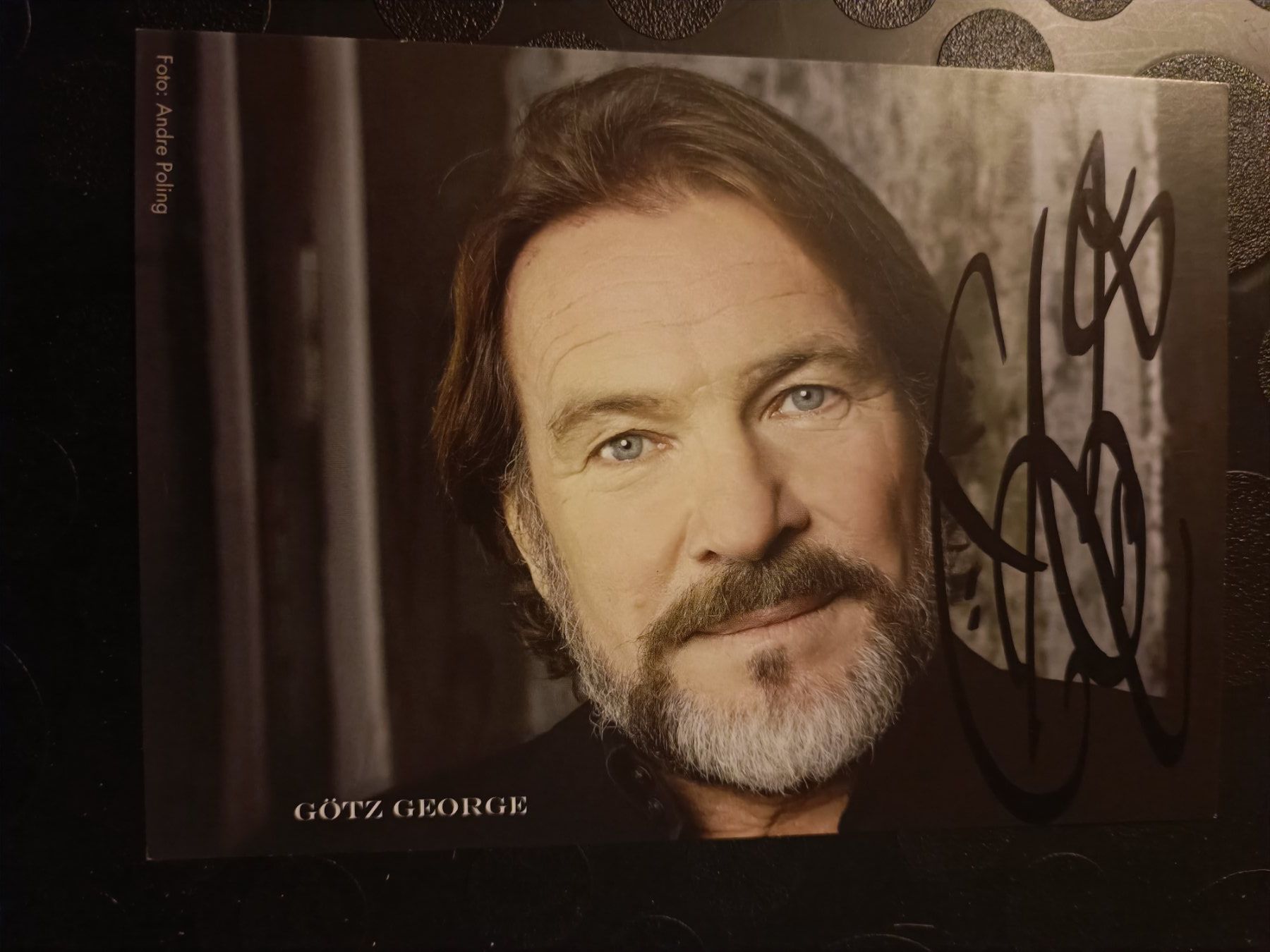 Autografi: Götz George †2016 - handsignierte Autogrammkarte – Usato da Menziken venduto da Artographs
