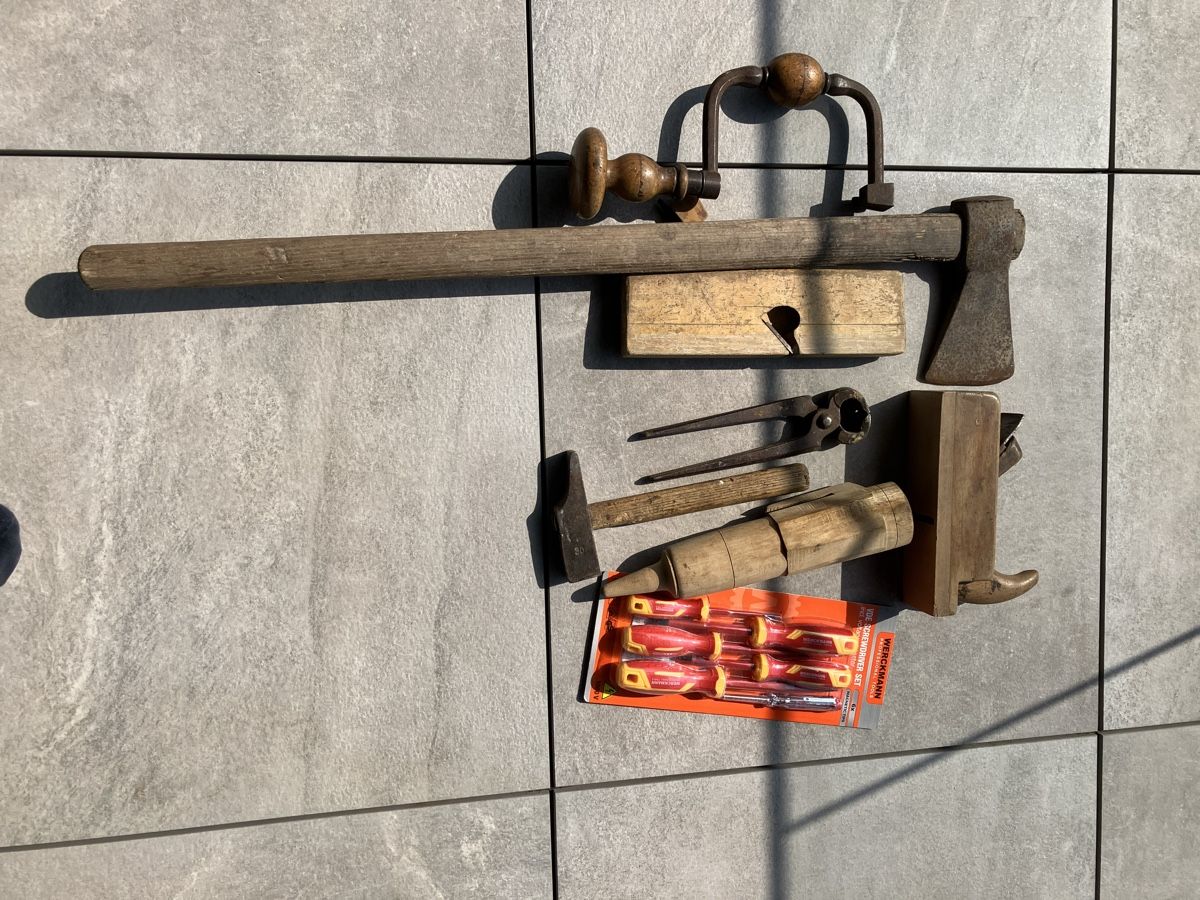 Alle Werkzeuge: Outils divers anciens – Gebraucht aus pully von dylan69