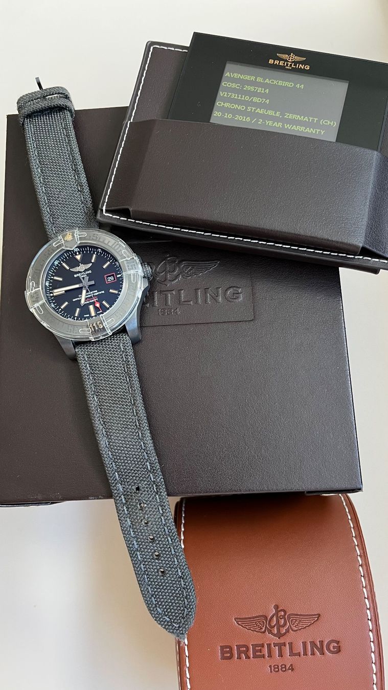 Breitling Montres: Breitling Avenger Blackbird 44 – D'occasion à Oberweningen par Lake1980 9