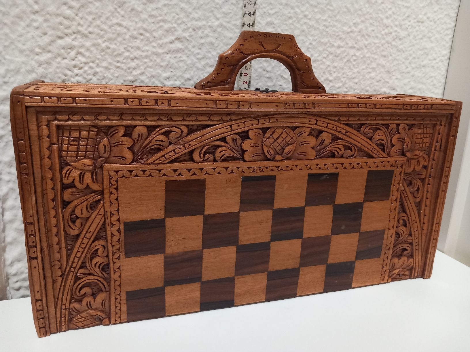 Jeux: Schönes Schachspiel und Backgammon aus Holz, Handgeschnitzt – D'occasion à Zürich par Reyniii 3