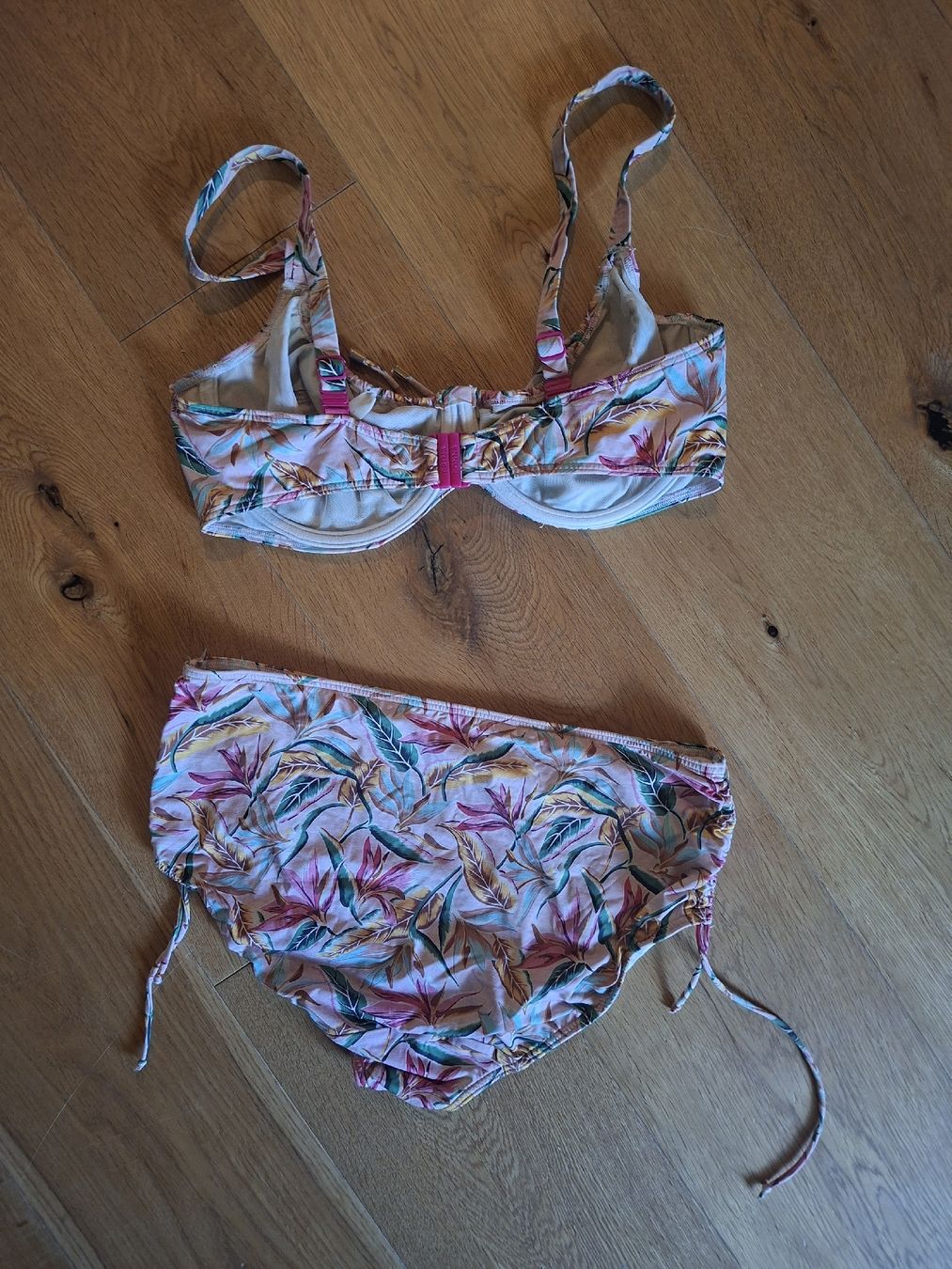 Beldona Badekleider & Bikinis: Bikini von Primadonna mit Blumenmuster Grösse 40 gebraucht – Gebraucht aus Steinen von Bunzli90 1