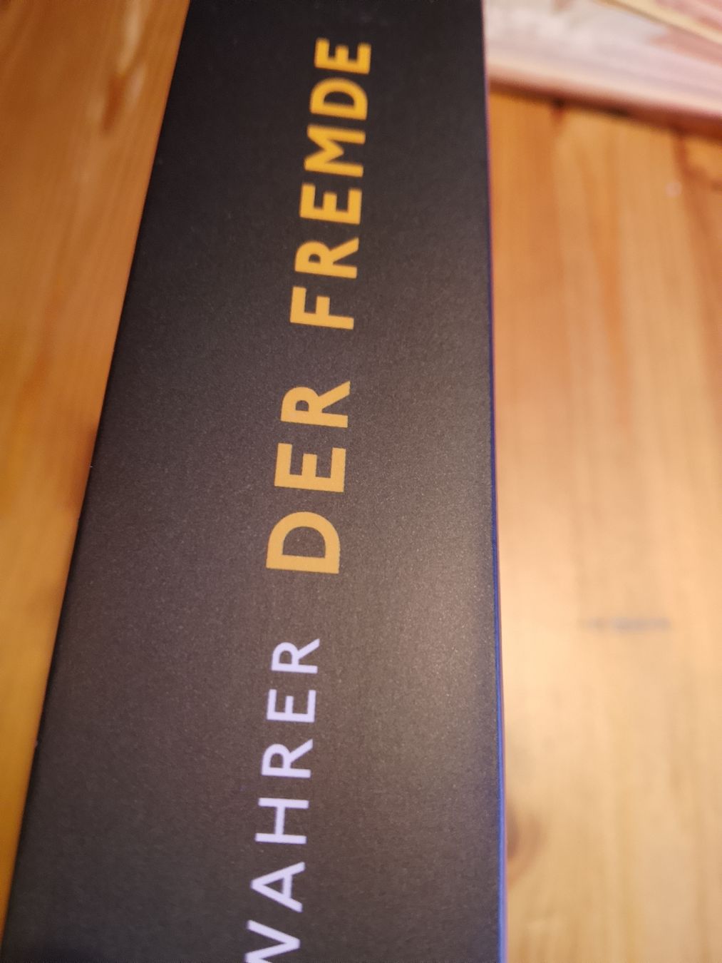 Bücher: Der Fremde  – Neu (gemäss Beschreibung) aus Volken von katz5 1