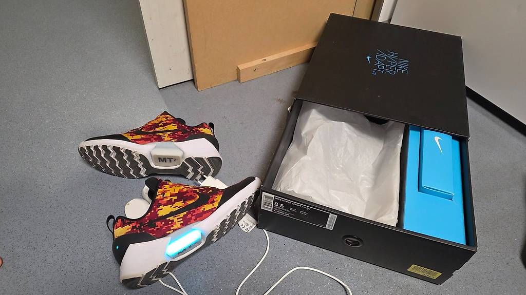 Chaussures hommes: NIKE Hyper IdApt1.0 – D'occasion à Kriens par Tauriello_Roth 2