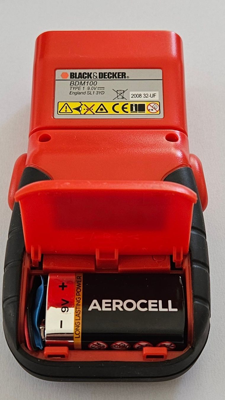 Misurare: BLACK & DECKER BDM100 / Entfernung- und Raummessgerät – Usato da Granges-Paccot venduto da Wodli 7