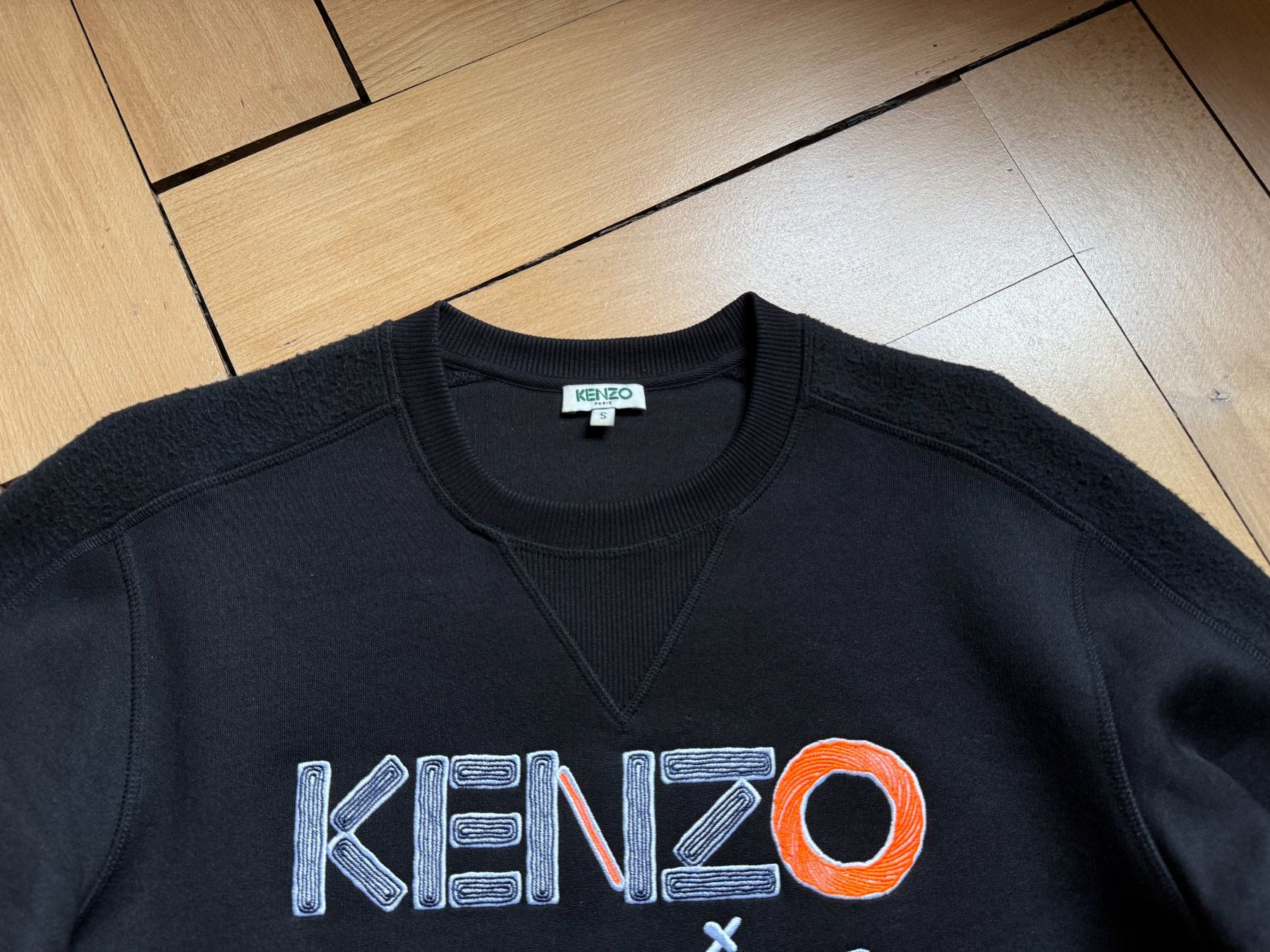Kenzo Pulls & Sweat-shirts: KENZO - Pullover schwarz S – D'occasion à Zürich par Diazaio 1