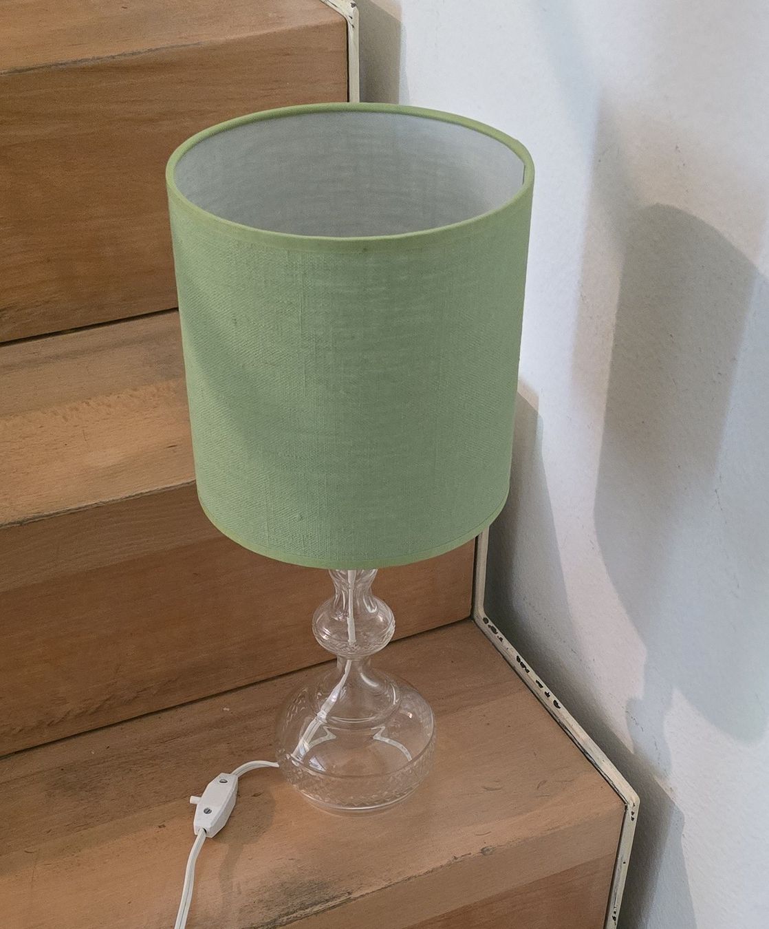 Lampes: Elegante Glaslampe mit grünem Schirm – D'occasion à Basel par Jcva 3