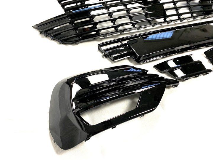 Volkswagen Tutti pezzi di ricambio auto: Frontgrill Set Vw T6.1 – Nuovo e nell'imballaggio originale da Lupfig venduto da car-world 2