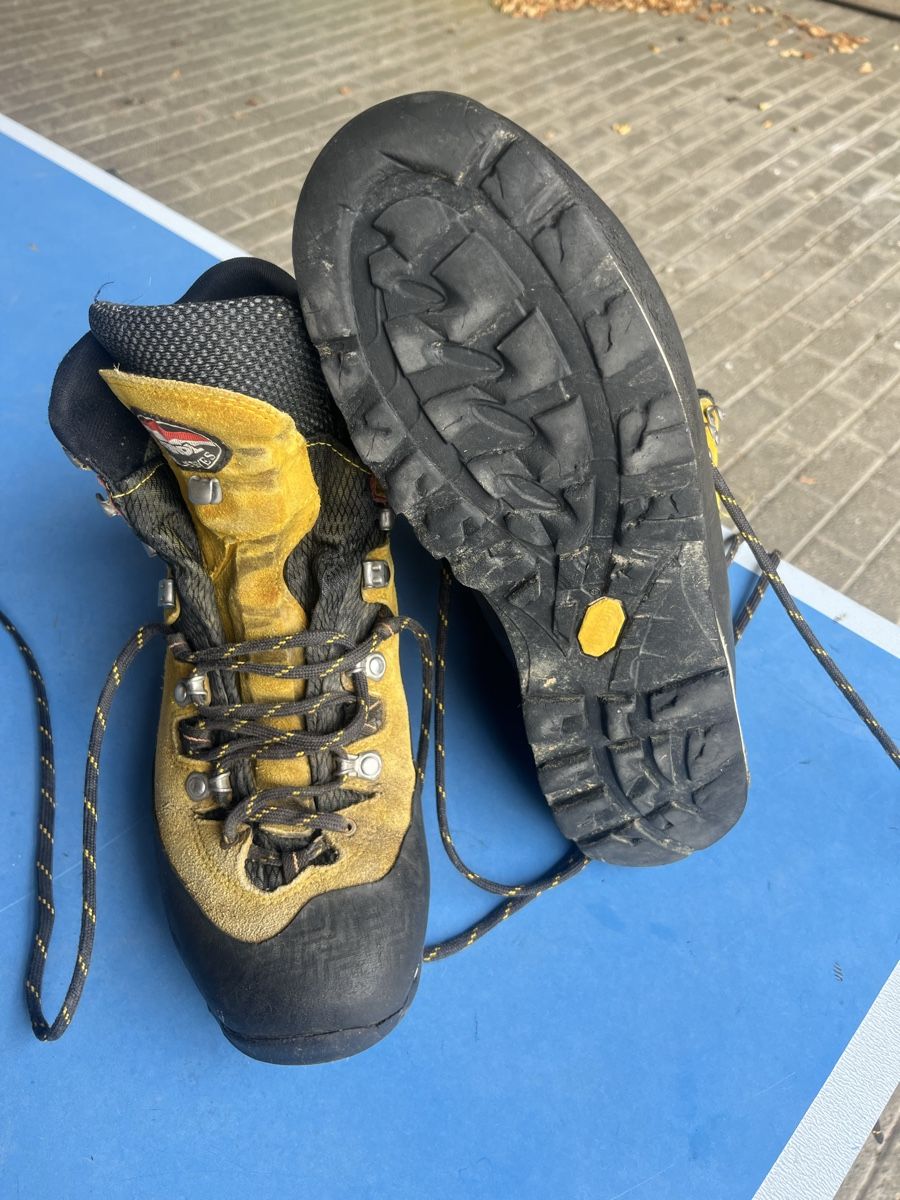 Meindl Herrenschuhe: Wanderschuhe „MEINDL“, Gr. 44 – Gebraucht aus Lohn-Ammannsegg von daswettiha 1