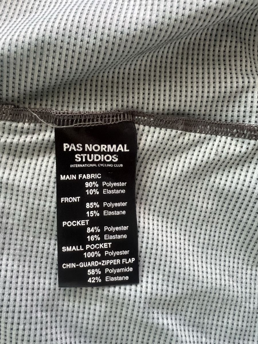 Pas Normal Studios Maillots de corps & Pantalons: Pas Normal Studios - Cycling Jersey Men ,  Grösse L – D'occasion à Horgen par Seppus75 4