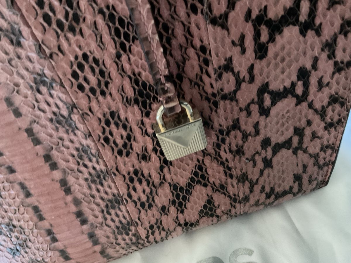 Michael Kors Taschen für Damen: Sac en cuir rose Michael Kors – Neu (gemäss Beschreibung) aus Genève von vic_s9c5 3