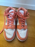 Coral and grey Nike high-top sneakers 37.5