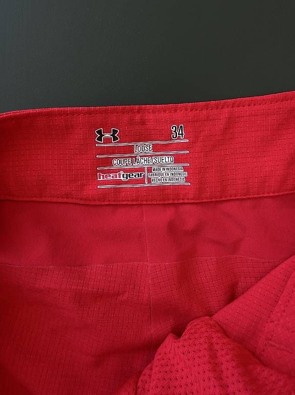 Pantaloni: Kurze Hosen Hurley 34 – Nuovo e nell'imballaggio originale da Luzern venduto da Sportstudentin 1