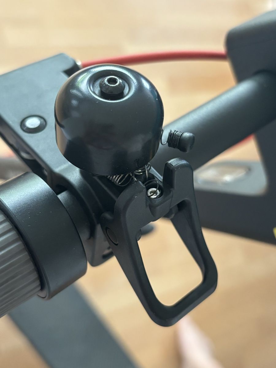 Scooter: Xiaomi Mi Electric Scooter Pro 2 Max good condition – Usato da Bülach venduto da eleni.anna 2