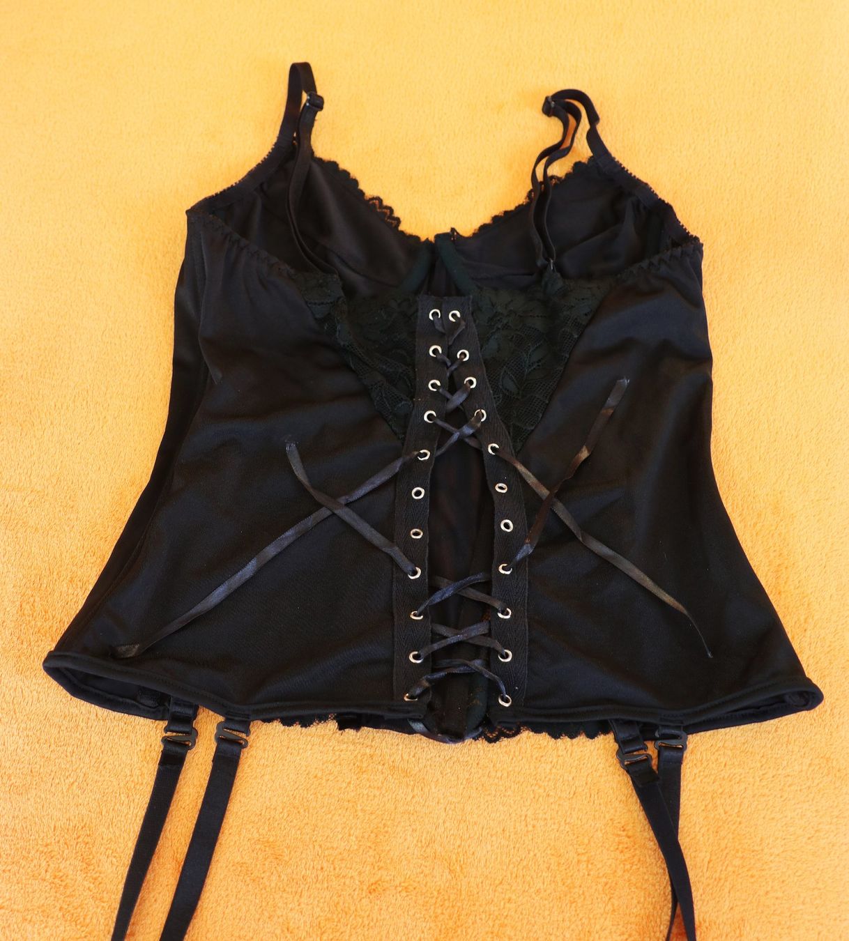 Sonstige Unterwäsche: Corsage Schwarz_String statt 109 CHF 50 Gratis Lieferung. – Neu (gemäss Beschreibung) aus Riedikon von gra_r5w8 2