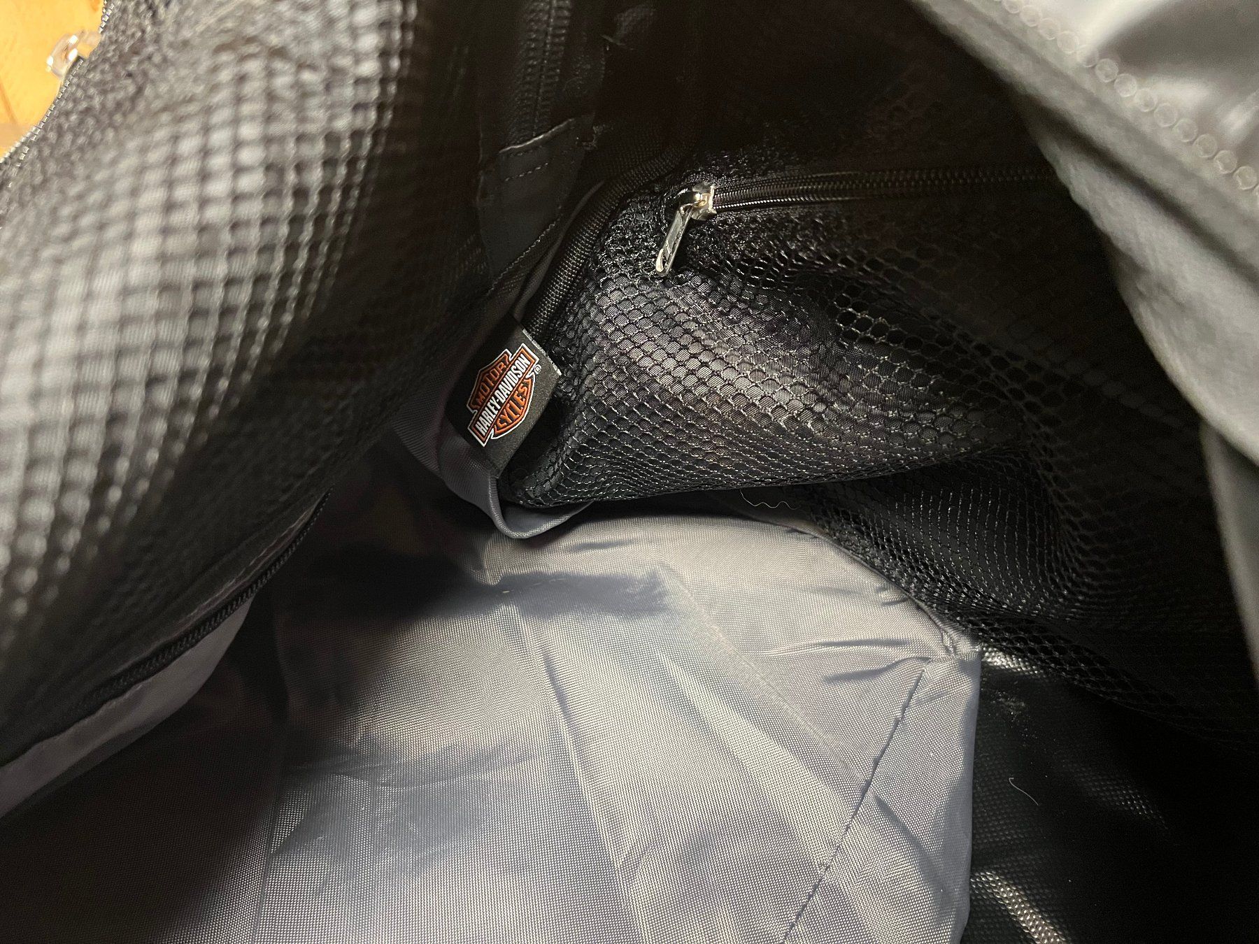 Harley-Davidson Borse: Harley-Davison Wasserdichte Reisetasche – Usato da Wangen ZH venduto da Fer1964 5