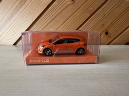 Renault Clio Modellauto 3 Inch Valencia Orange Neuwertig