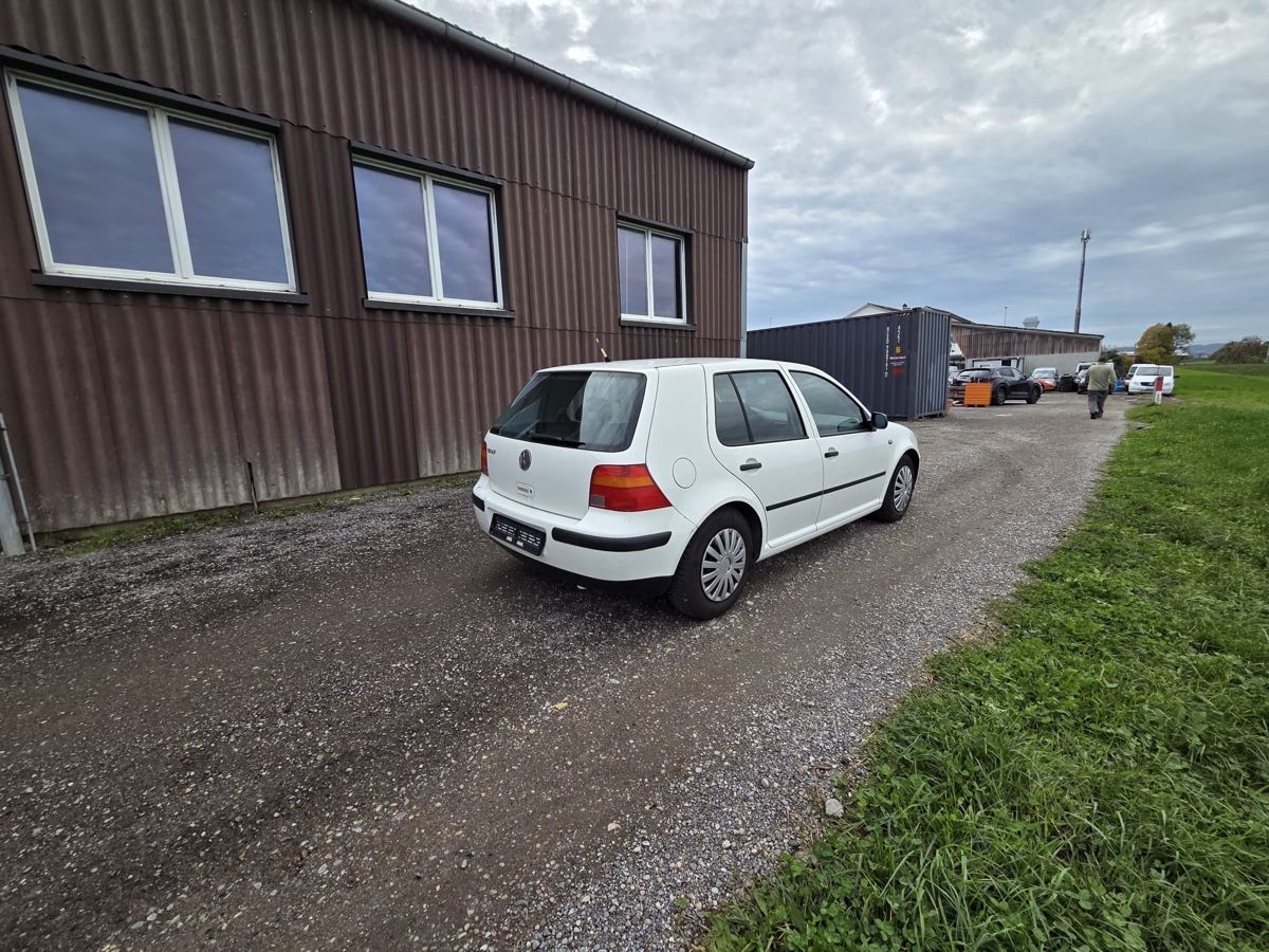 VW Autos: Vw Golf – D'occasion à Wängi par gig_6yd5 3
