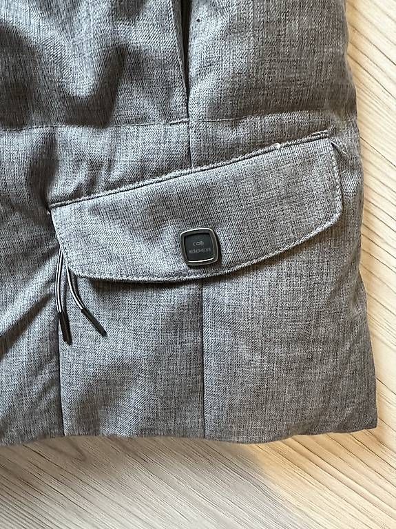Giacche: Jacke mit echtfell Kaputze – Usato da Emmetten venduto da out_qjr2 3