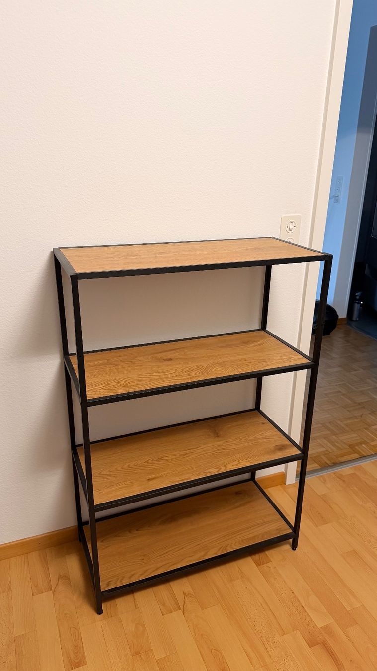 Scaffali: Leichtes Metallregal mit Holzplatten – Usato da Dübendorf venduto da ioa_8lzt 1