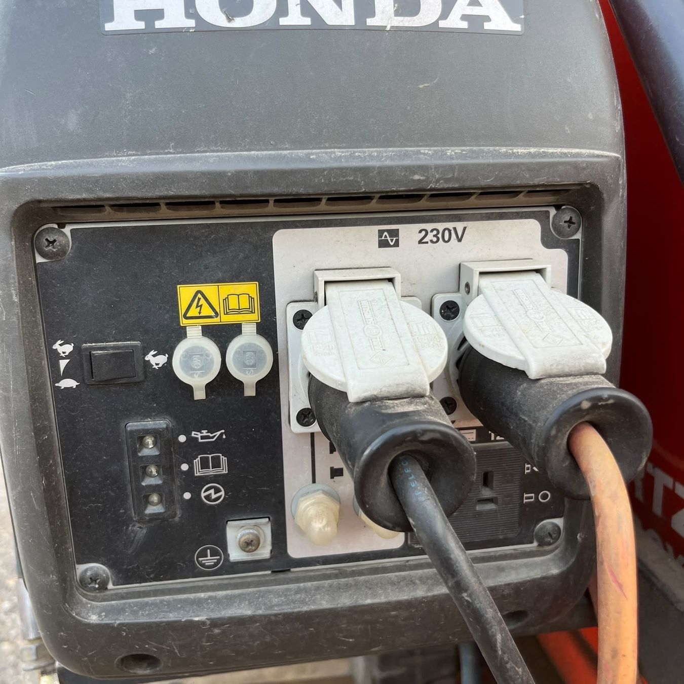 Honda Generatori di corrente: Hydrotherm Gerät mit Honda Stromgenerator – Usato da Flumenthal venduto da Deere6110 3