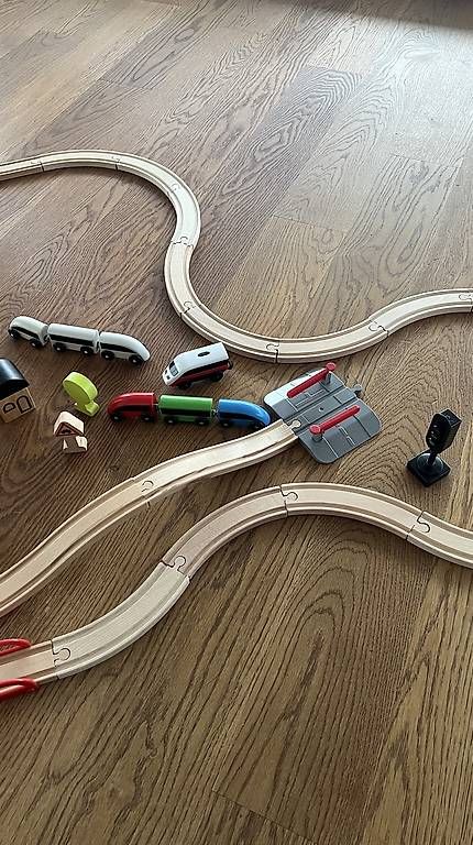 Giocattoli: Ikea Eisenbahn-Set gross und klein – Usato da Hergiswil NW venduto da Gerrywell01 2