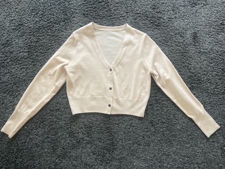 Beige Strickjacke, Crop Cardigan, Grösse S, Top Zustand🤎