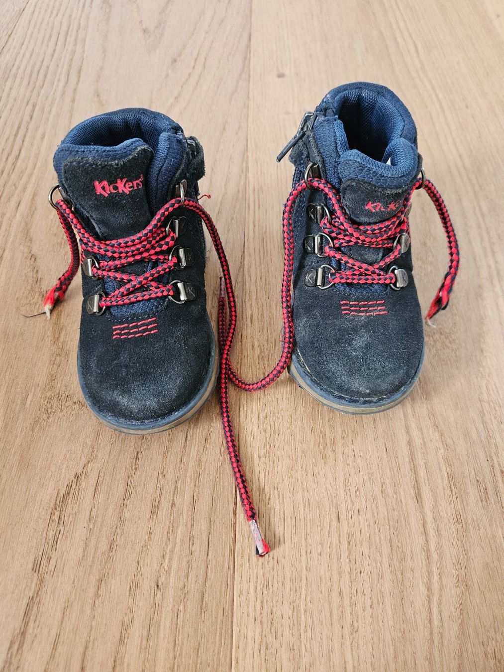 Kickers Chaussures garçon: Kickers Schuhe Kinder – D'occasion à Cham par gr80