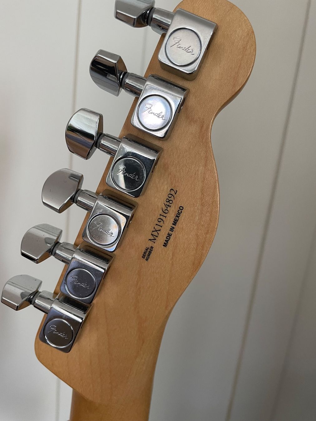 Strumenti musicali: Fender Telecaster (linkshändler) mit verstärker, loopstation – Usato da St.Gallen venduto da canziand 4
