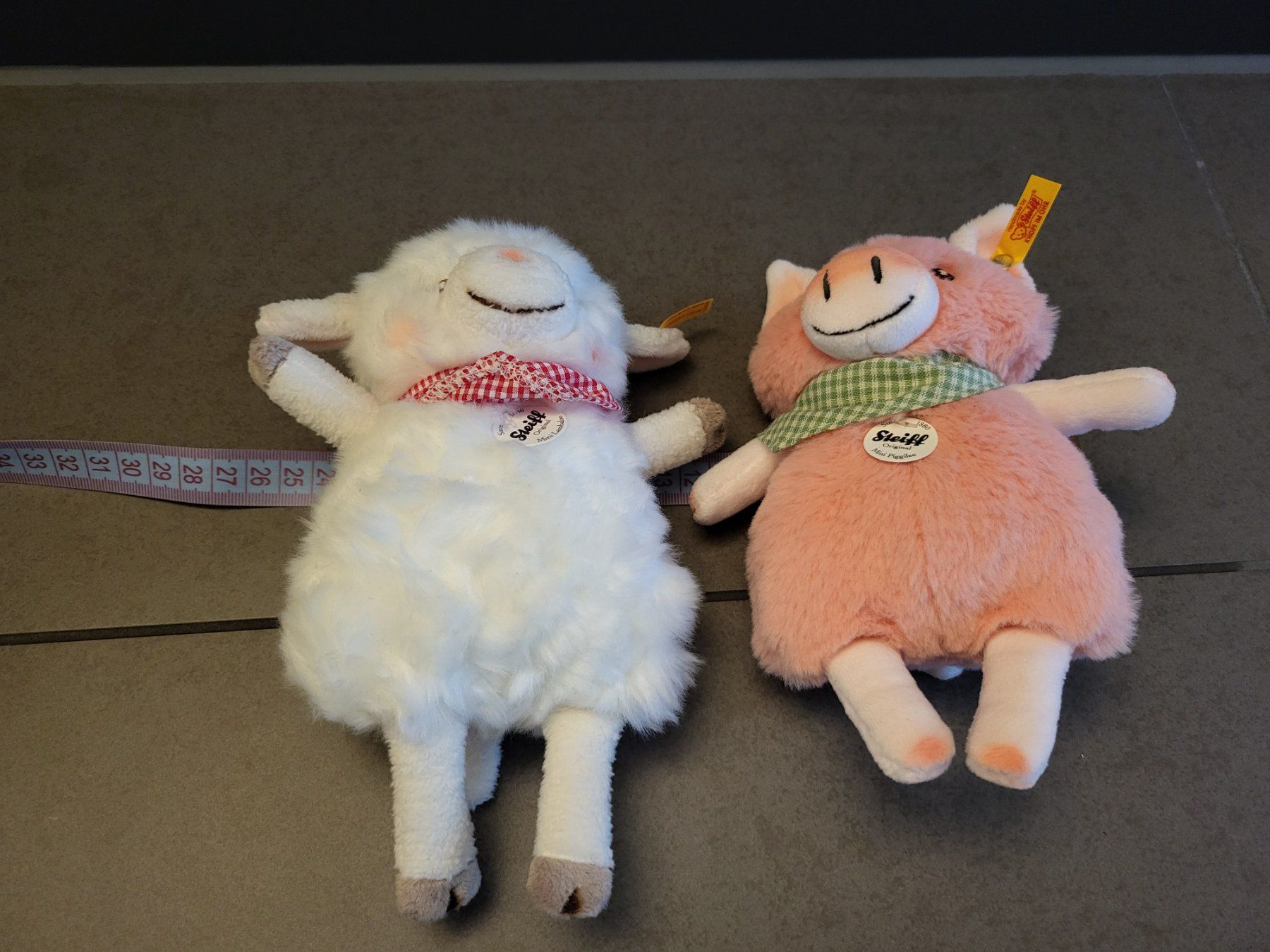 Steiff Giocattoli: Steiff Schwein und Schaf – Nuovo (secondo la descrizione) da Zürich venduto da Orchidee 3