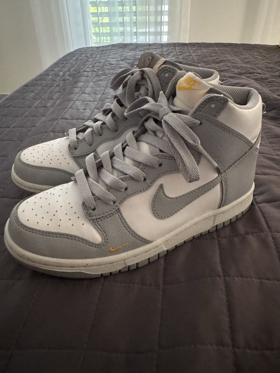 Nike Chaussures hommes: Nike Dunk High Sneakers – Neuf (Voir description) à Fahrweid par k.jager