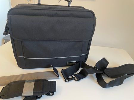 Schwarze Laptoptasche Dicota gepolstert