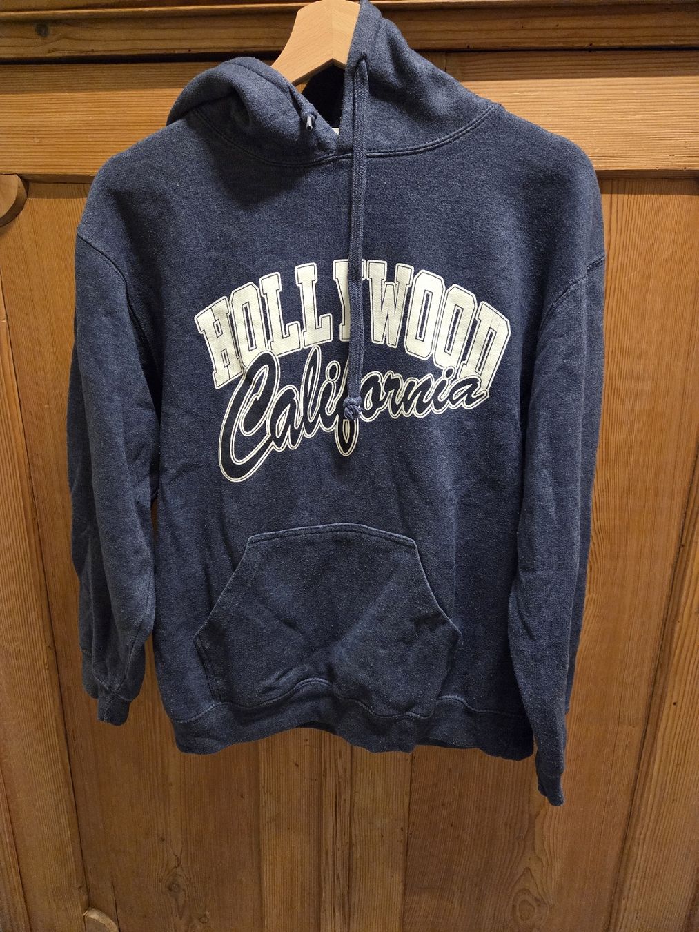 Maglioni & Felpe: Sweatshirt / Pullover mit Kapuze Hollywood California Gr. S – Nuovo (secondo la descrizione) da Fraubrunnen venduto da amaree313