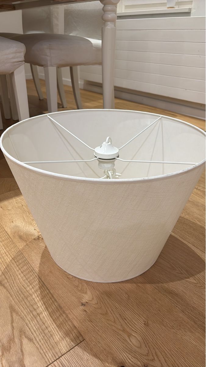Lampadari & plafoniere: Elegant Beige Lampshade - Lampenschirm – Usato da Zürich venduto da CkSchweiz3