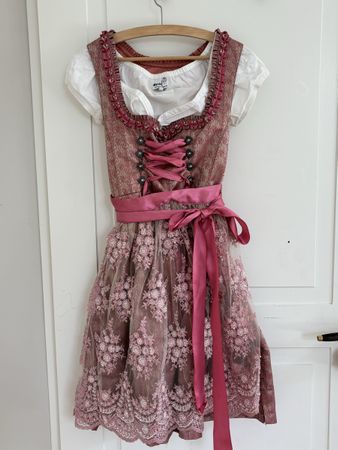 Dirndl