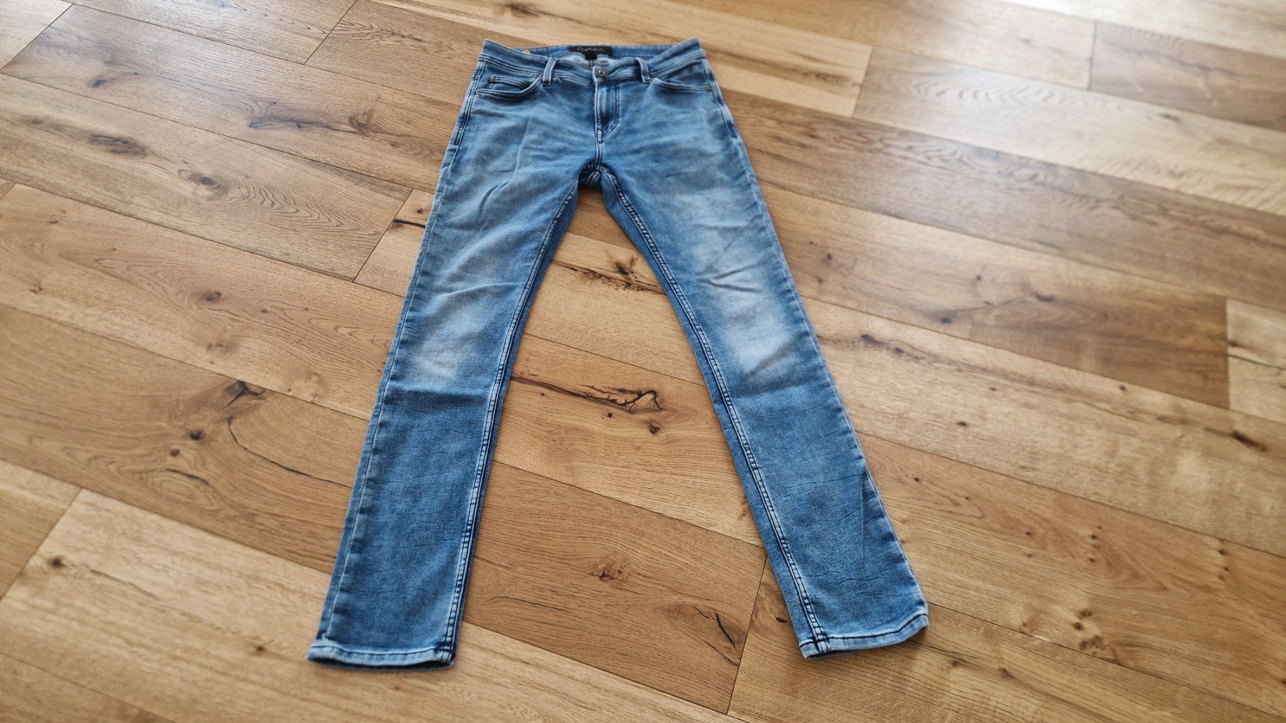 Jeans: Jeans SMOG ORIGINAL, 29/32 – Usato da Frasnacht venduto da MiraBelle79