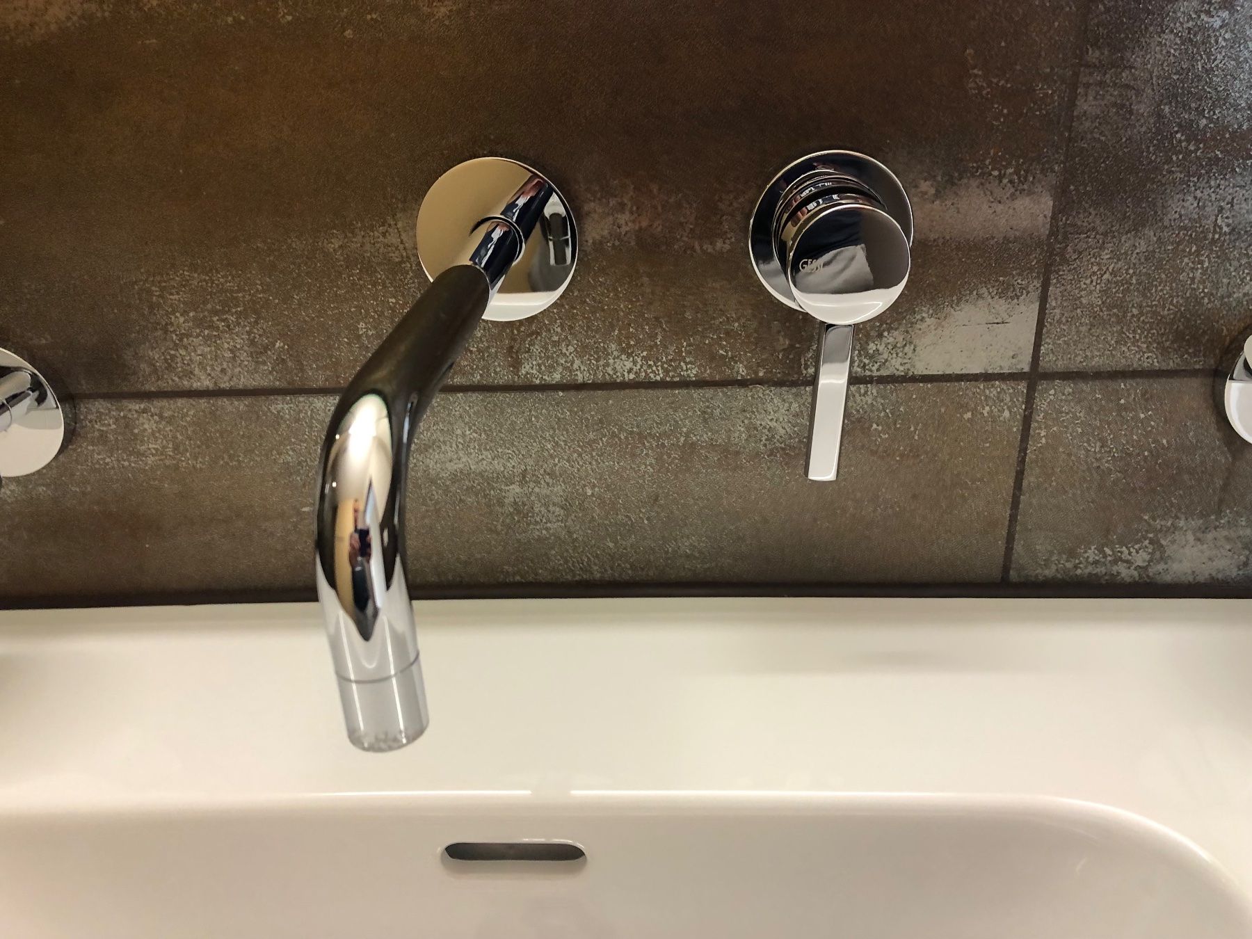 Alterna Mobili per bagno: Alterna Badmöbelset mit Wandmischer – Usato da Oberweningen venduto da Jelo 6