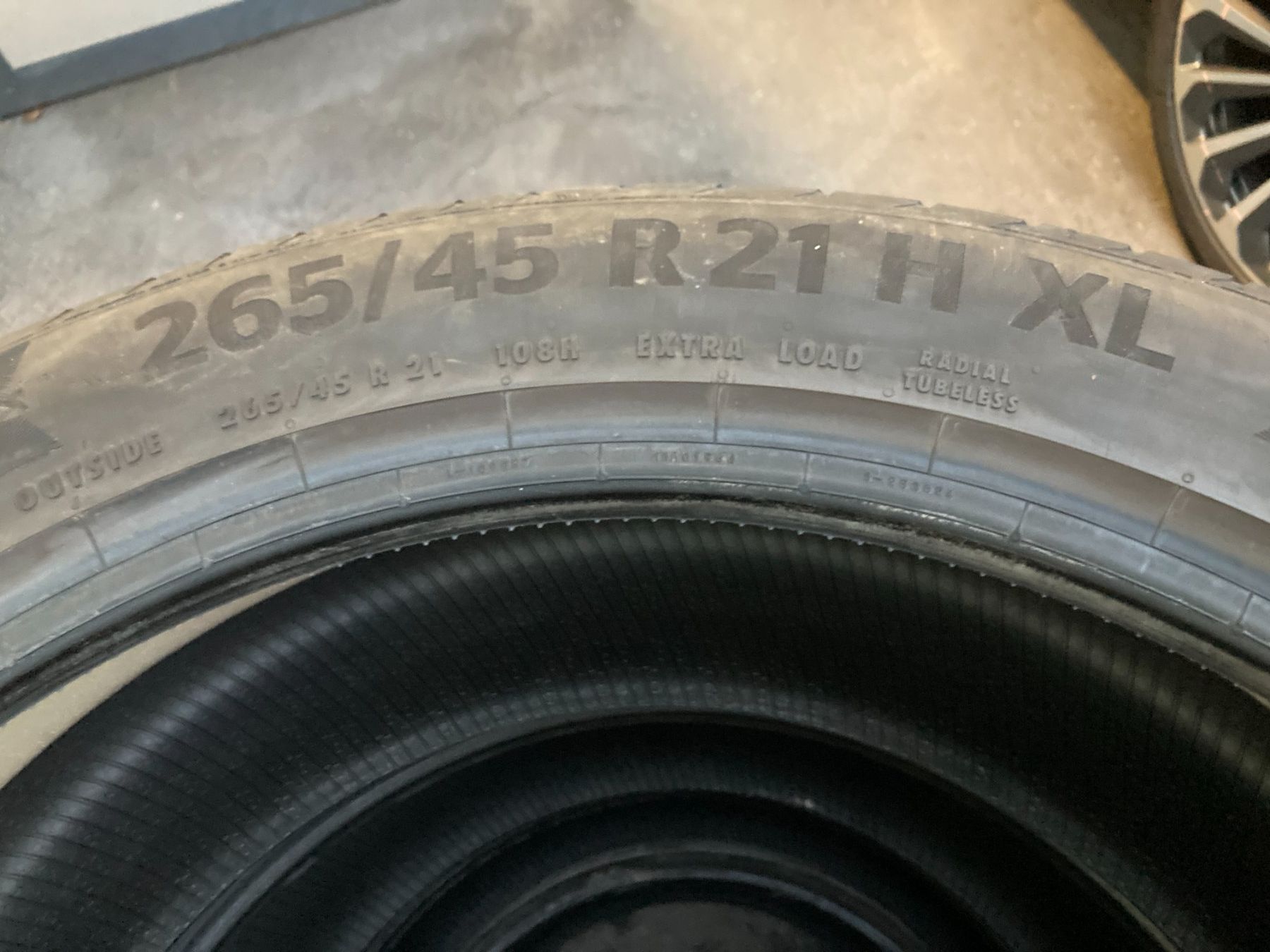 Continental Pneumatici & Ruote complete: 265/45R21 Sommerpneu Audi e-tron Continental – Usato da Cham venduto da WB2223 2