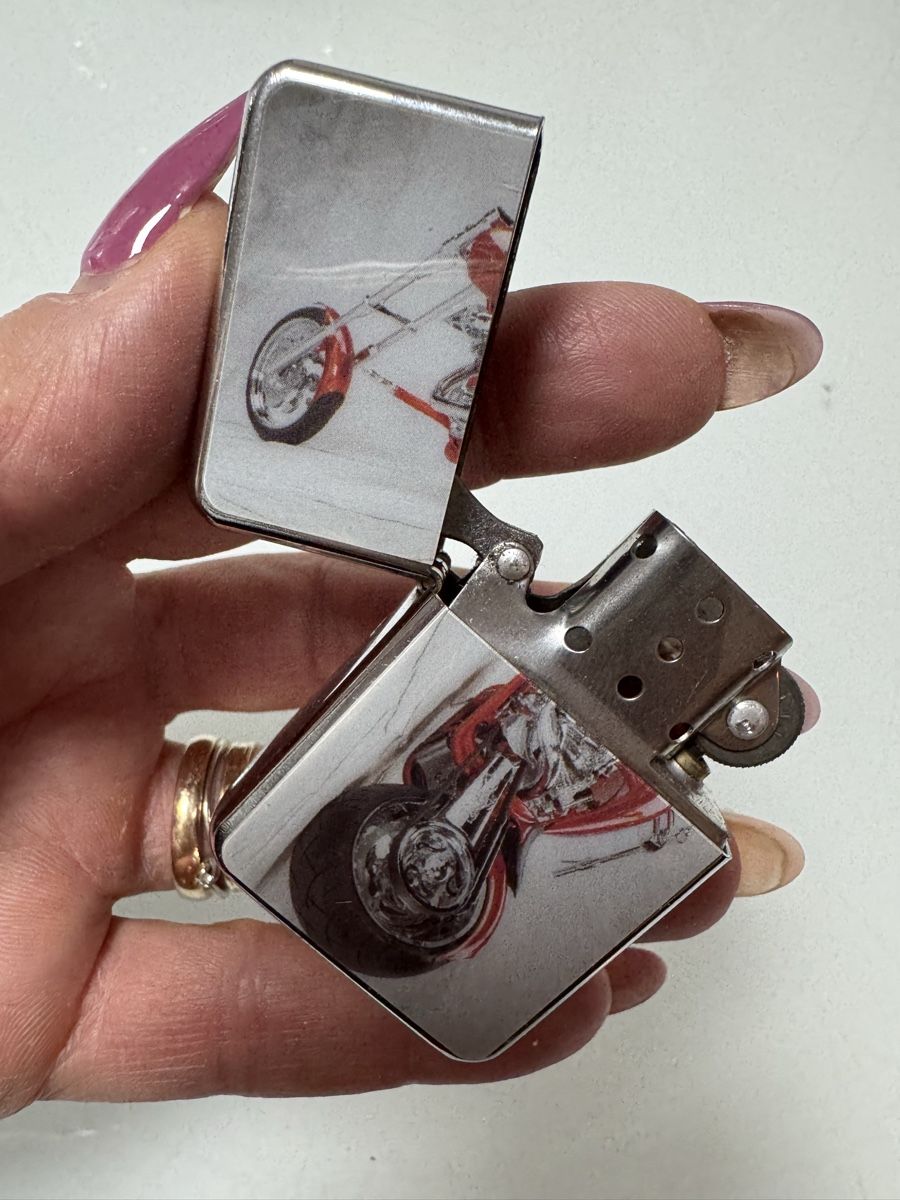Zippo Feuerzeuge: Feuerzeug – Custom-Motorrad – – Neu (gemäss Beschreibung) aus chur von merygori