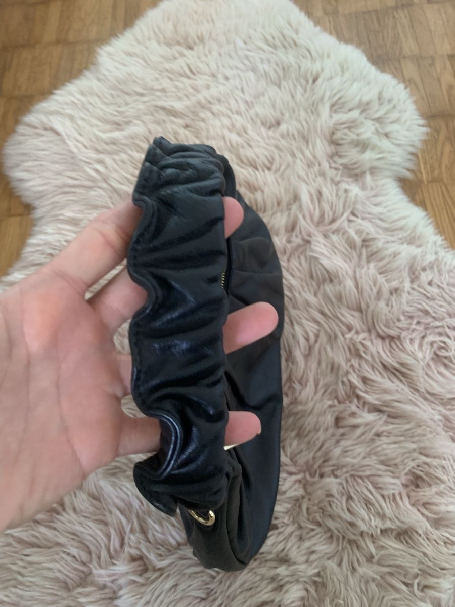 Sacs femmes: Echtleder kleine schwarze tasche – D'occasion à Zürich par Nikuska32 4