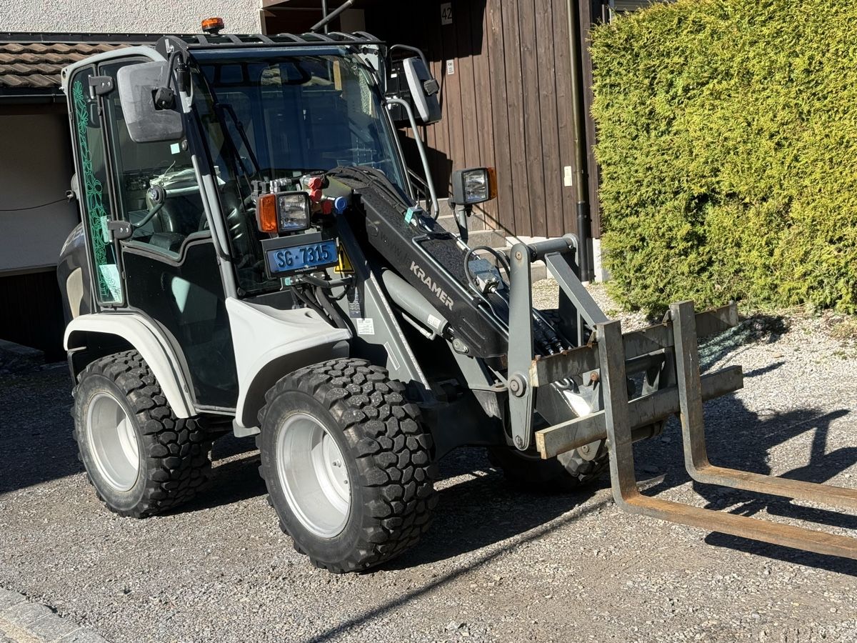 Kramer Caricatori: Hoflader Kramer Allrad Radlader Bagger – Usato da Ebnat-Kappel venduto da Suizo1291
