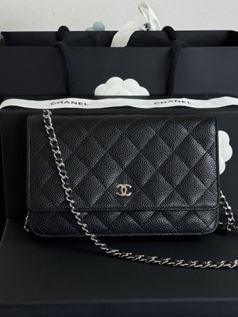 Classic Chanel WOC Cavier schwarz Leder Damen Tasche