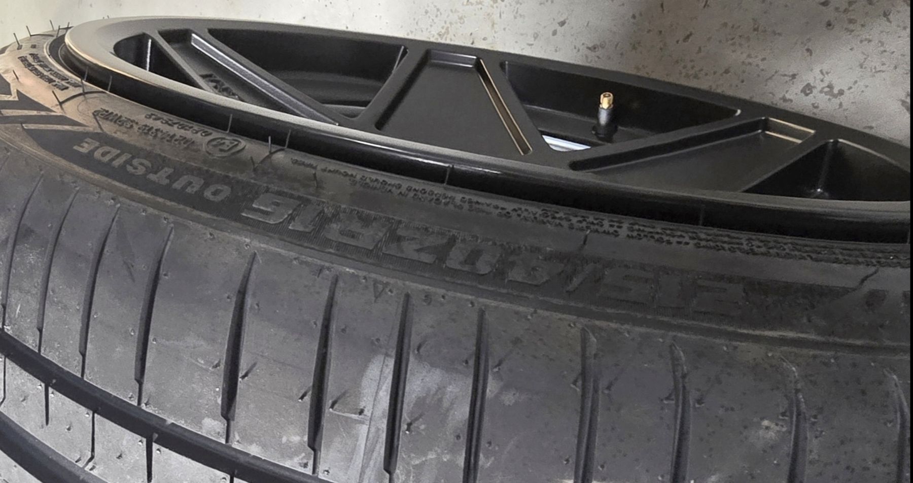BMW Cerchioni: BMW E30 Felgensatz 3SDM 0.05 – Usato da Wangs venduto da Restposten.Garage 4