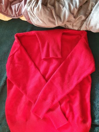 Pull col roulé rouge femme taille M bon état